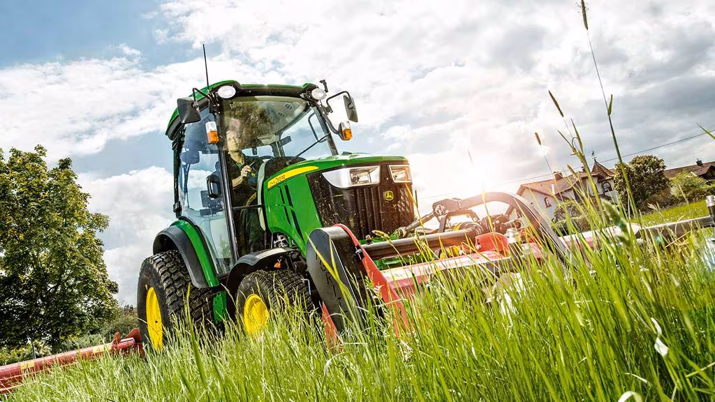 4052R Kompakttraktor